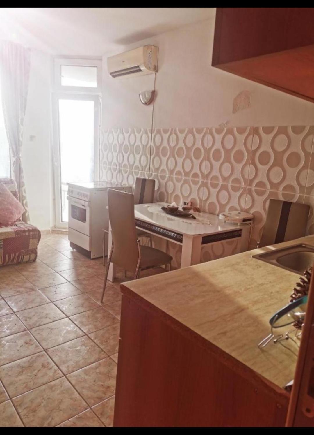 Apartment Blue Komfort Pantai Sunny Luaran gambar
